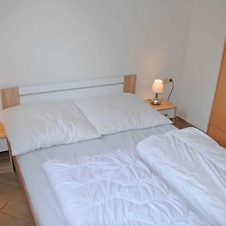 Am Sonnensteg Homestay *